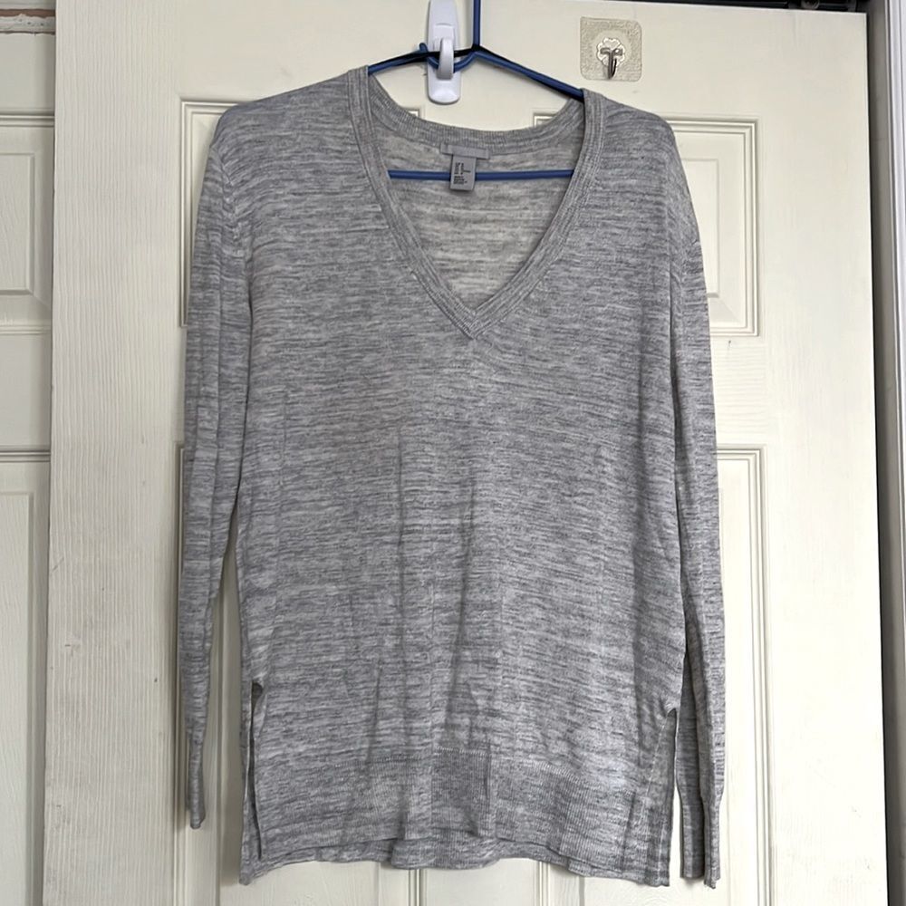 H&M V-Neck Long Sleeve Sweater